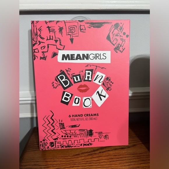 NWT-Mean Girls BURN BOOK set of 6 (1 oz each) hand creams in decorative box - Picture 1 of 11